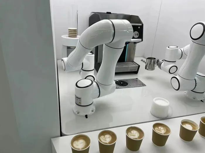 智能饮品：咖啡、奶茶、调酒、果汁机器人