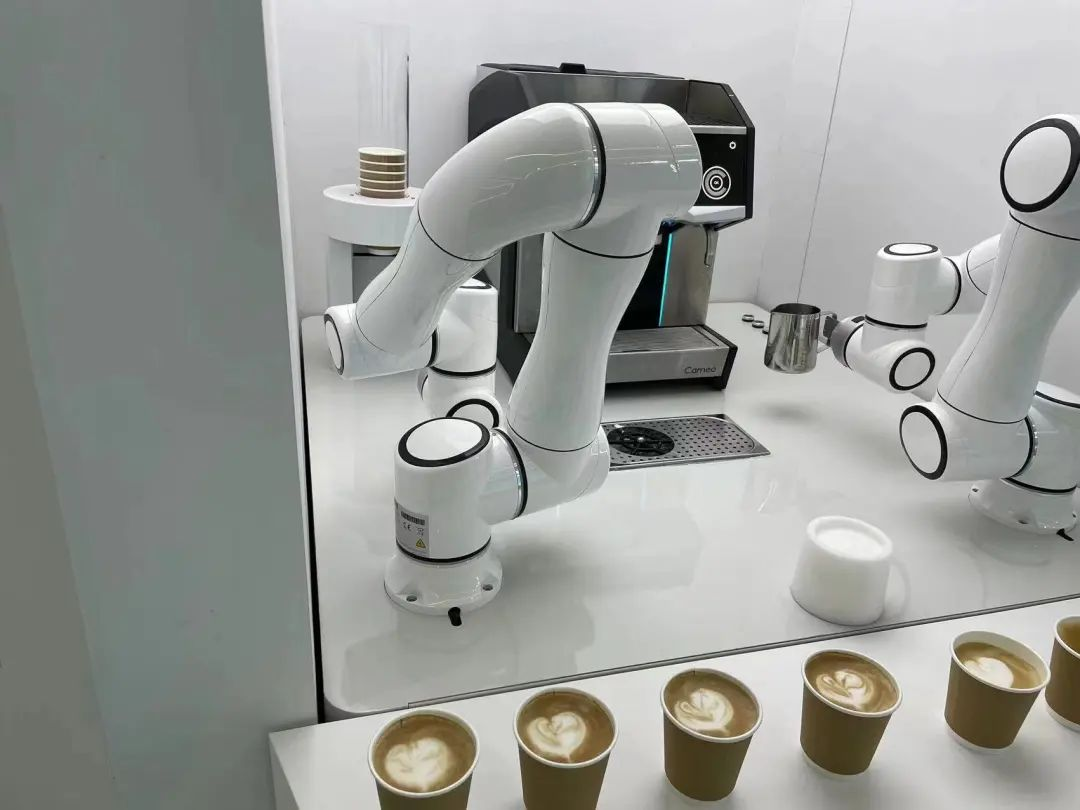 Smart Beverage Robots